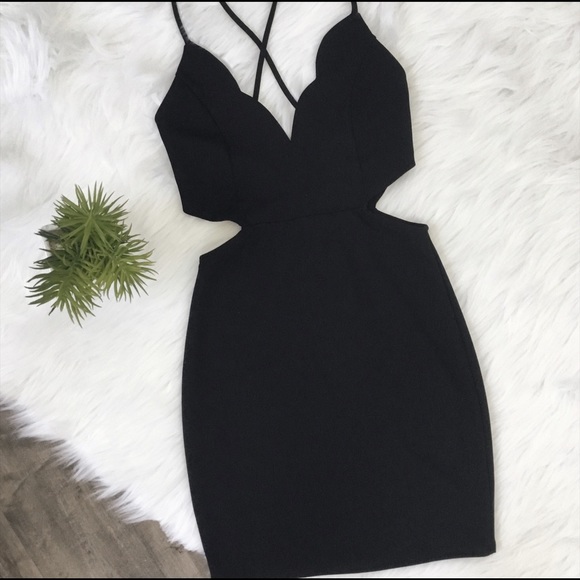 Little Black Dress, Side Cutout, Scalloped - Picture 4 of 7